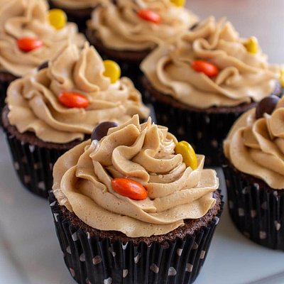 Reese's Chocolate Peanut Butter Cup Cupcakes