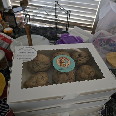 Cookies By The Dozen
