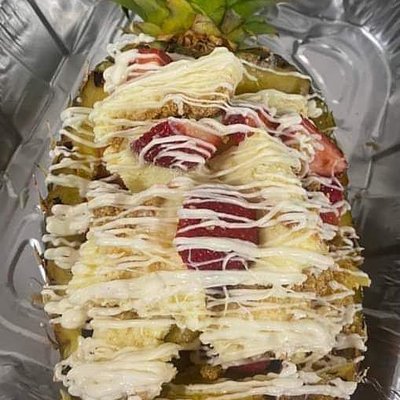 Cheesecake Pineapple Bowl