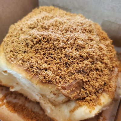 4 Pk JUMBO Biscoff Sourdough Cinnamon Rolls 