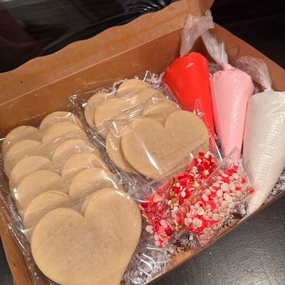 Holiday DIY Kit - Dozen