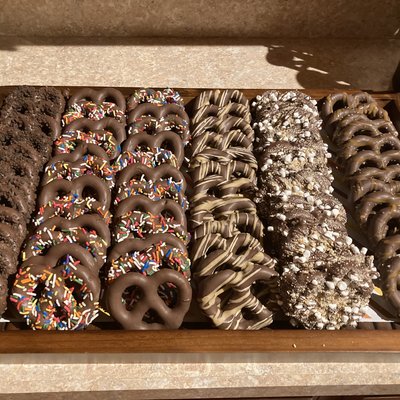 Pretzel Tray