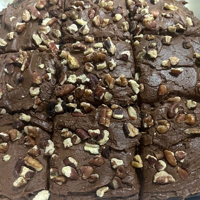 Lunch lady brownies with pecans