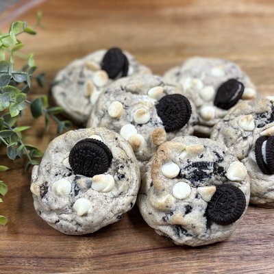 Cookies & Cream Cookie (6)