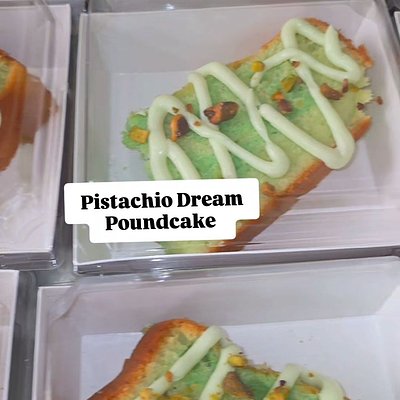 8 inch Pistachio Pound Cake
