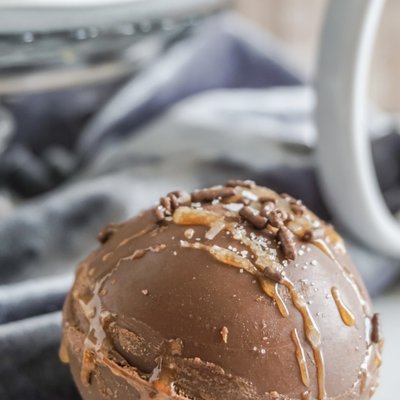 Hot Cocoa Bomb