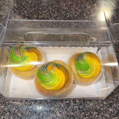3ct Cupcakes 