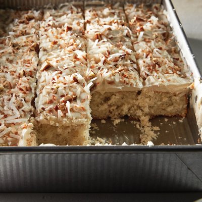 FMF Italian Cream Cake (sheet)