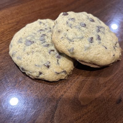 Homemade chocolate chip cookies 6 for $10 or 12 for $15 