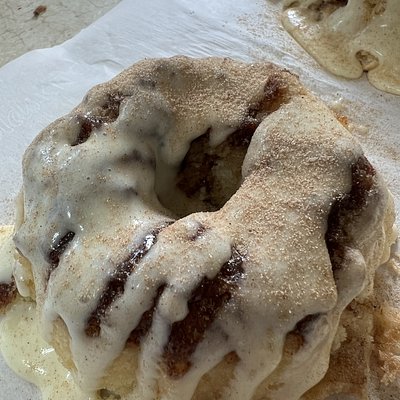 Cinnamon-Roll Mini Bundt