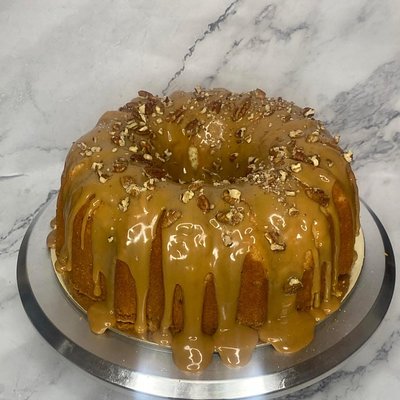 Caramel Pecan Poundcake 