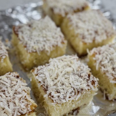Coconut Cake 