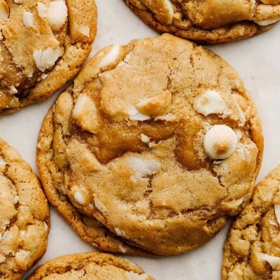 White Chocolate chip cookies