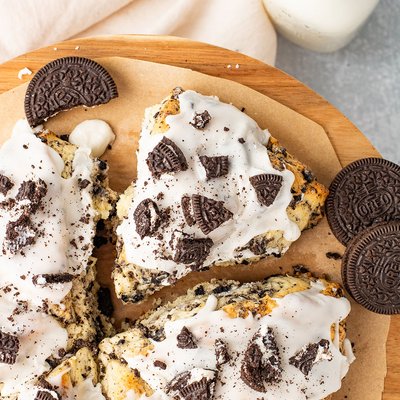 Cookies And Cream Scones