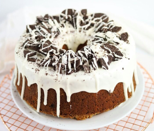 Oreo Pound Cake