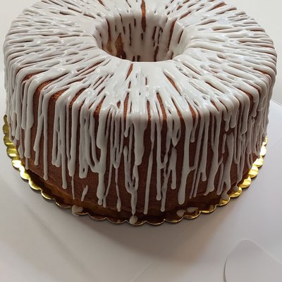 POUND CAKES