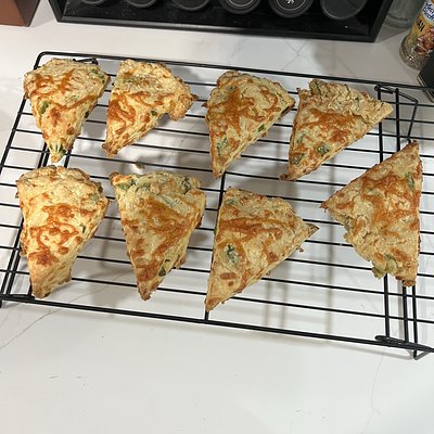 Cheddar Jalapeño Scones (4 Pack)