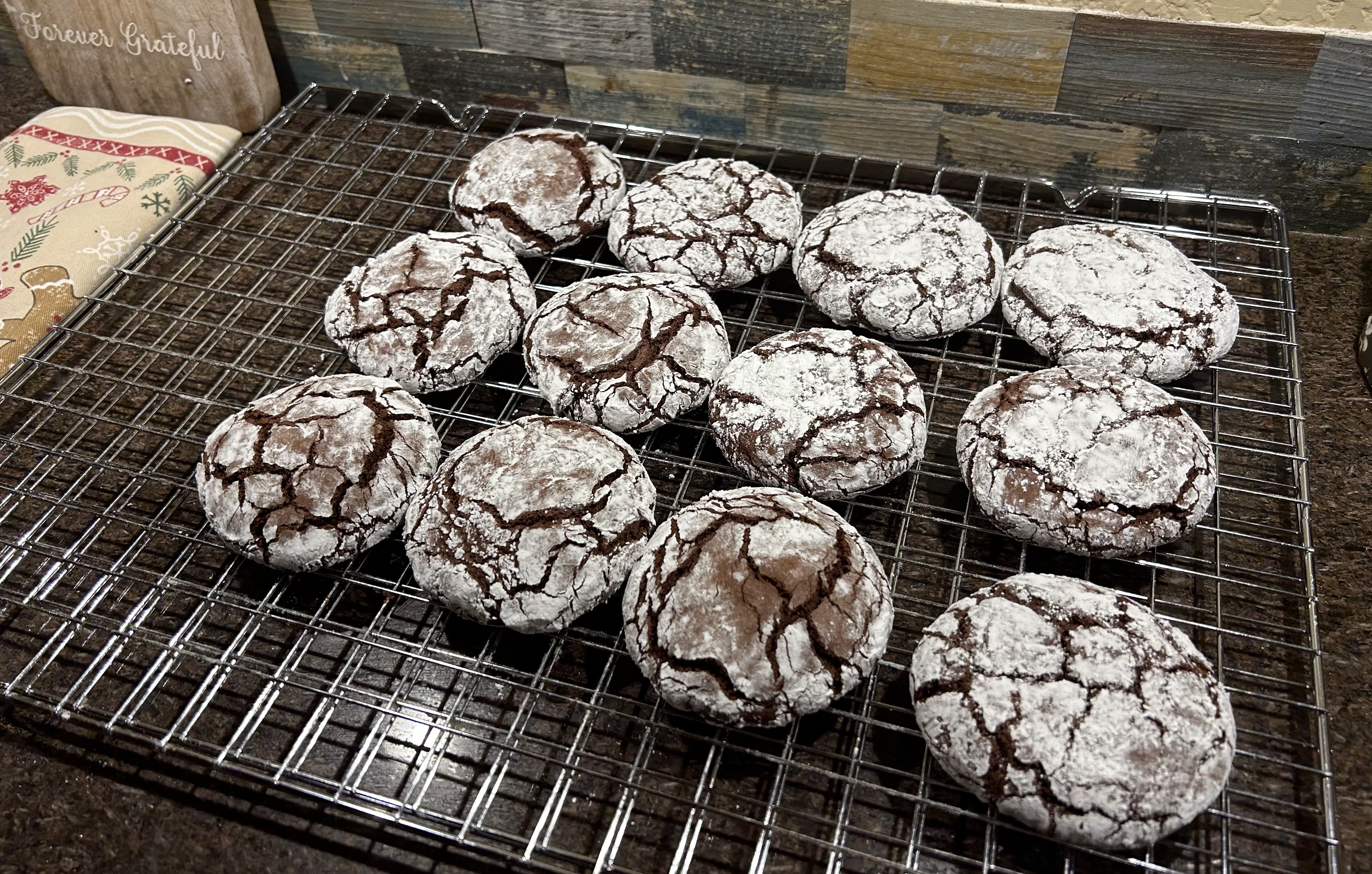 Chocolate Crinkle Cookies