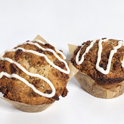 Pecan Cinnamon Roll Muffins
