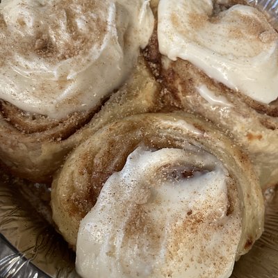 Cinnamon rolls -3