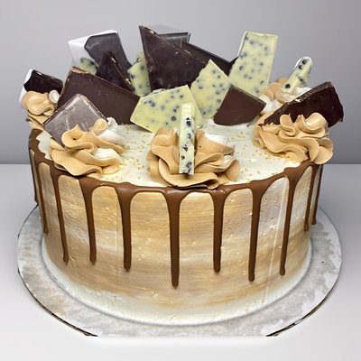 Cookies & Cream Cake
