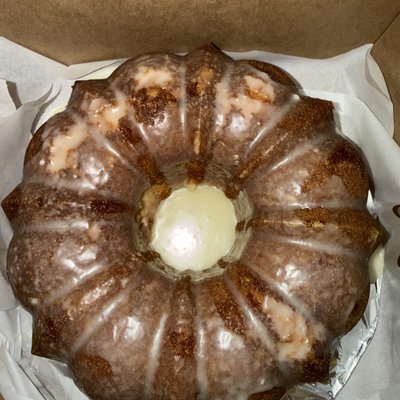 7 Up Bundt Cake