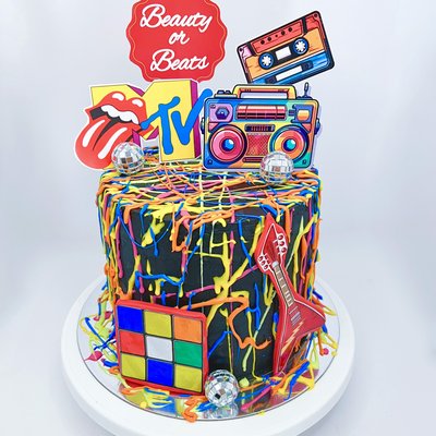 Custom Cake (6x6")