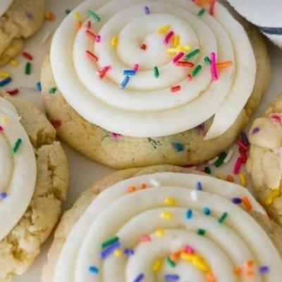 Birthday Cake Cookies (6)