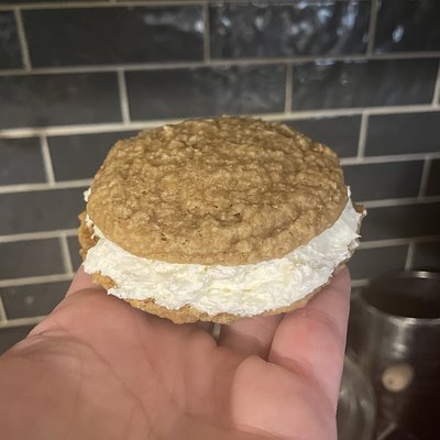 Oatmeal Cream Pie