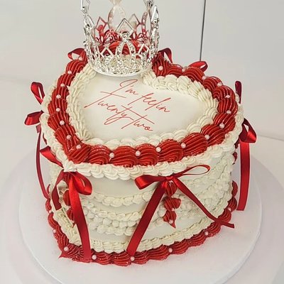 Custom Heart Cake 6" 2 Layer