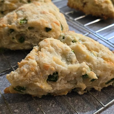 Jalapeño Cheddar Scones 