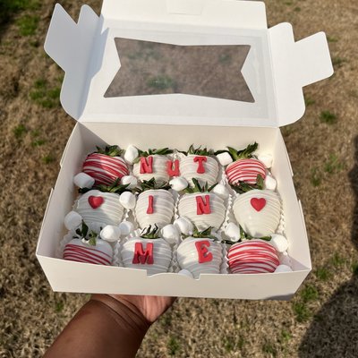 12CT BERRY BOX🍓
