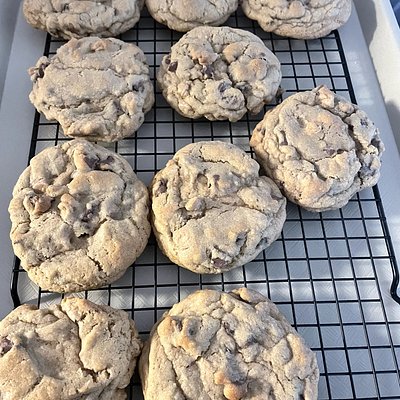 Half Dozen Cookies 