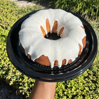 Lemon 🍋 Bundt Cake