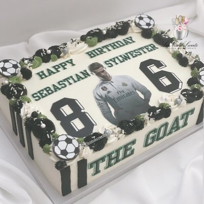 Quarter Sheet Cake (Serves ~24)