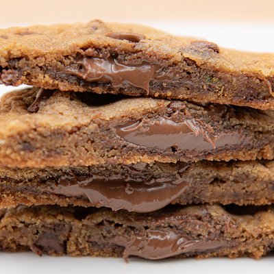 Nutella Stuffed Chocolate Chip Cookies box of 6