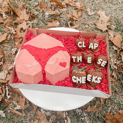 Large Heart And Chocolate Strawberries 