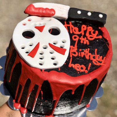 Cake With Fondant Decorations 