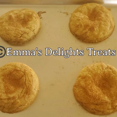 Snickerdoodle Stuffed Cookie With Snickerdoodle Lindt Chocolate 