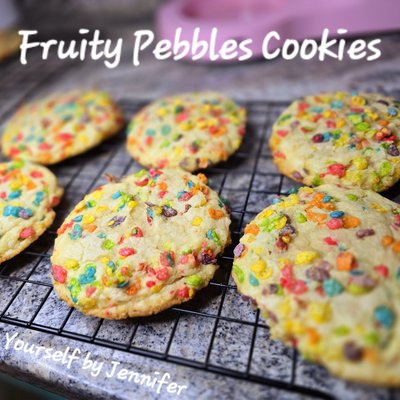 Jumbo Fruity Pebbles Cookies 
