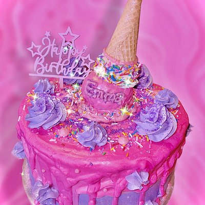 10in Custom Round Cake