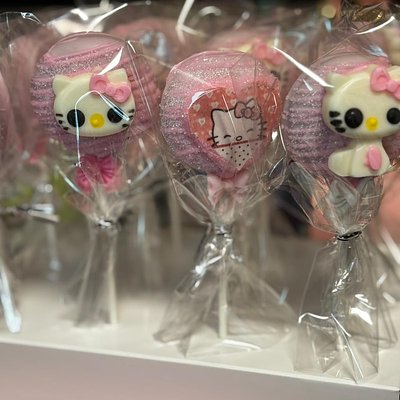 Custom Cakepops