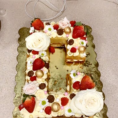 Letter Cakes 