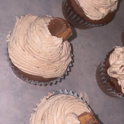 Peanut Butter Cup - Cupcakes