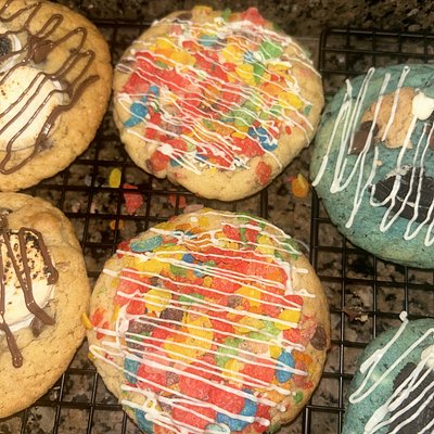 Fruity Pebbles Cookies 