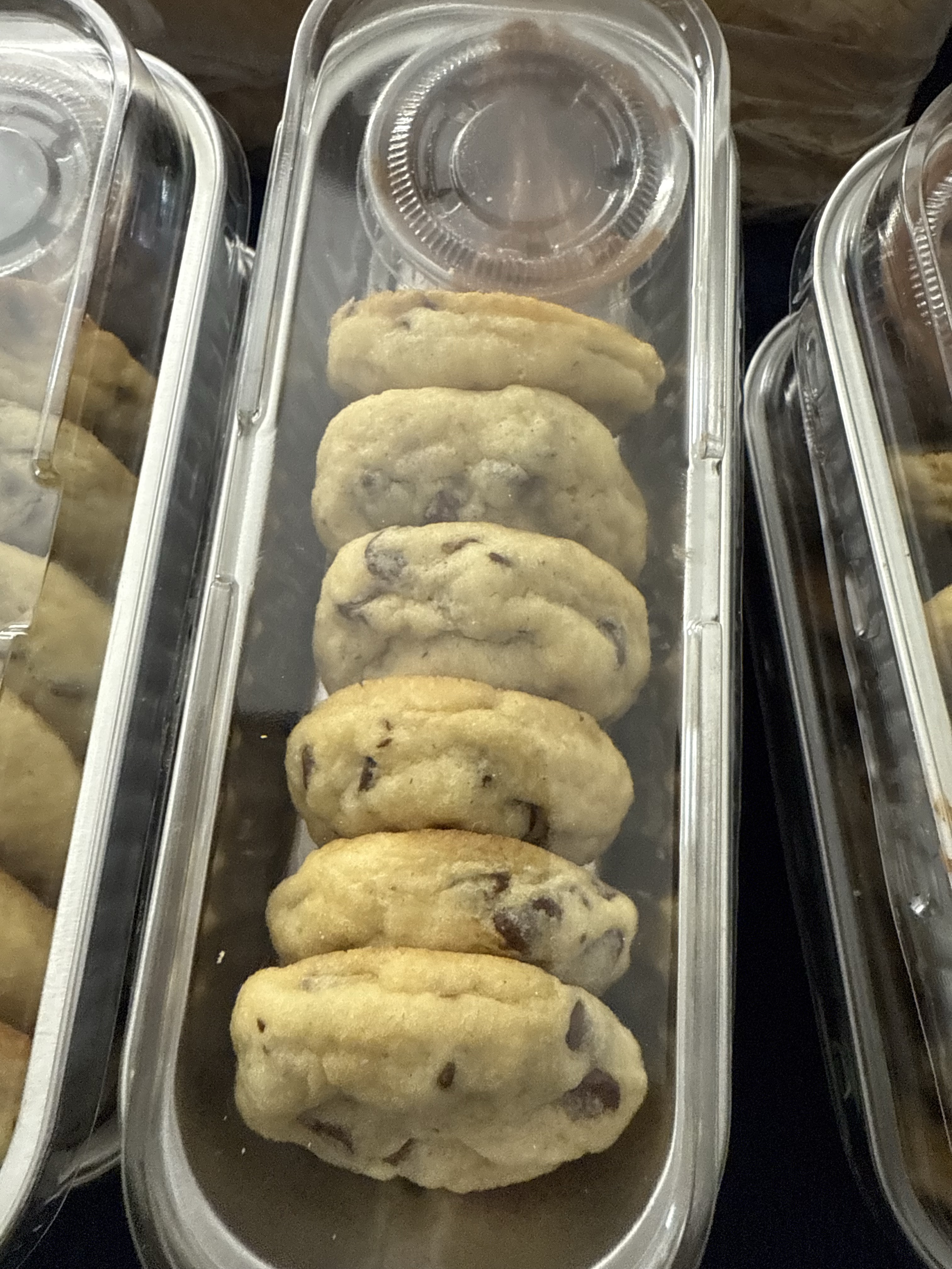 Mini Choc Chip Cookies W/Peanut Butter Choc Dip