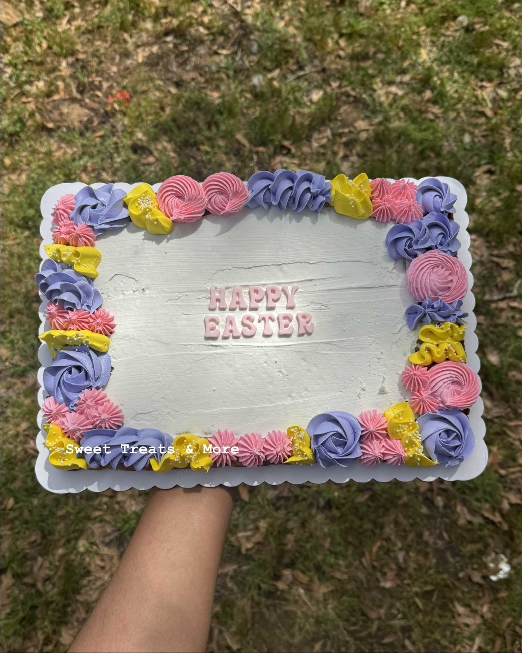 Medium Rectangle Cookie Cake - Quarter Sheet