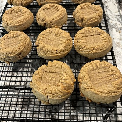 Savannah Gals Classic Peanut Butter Cookies-Dozen