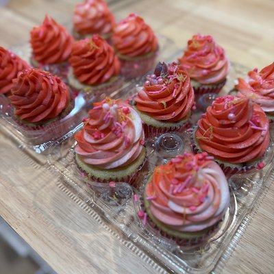 Frosted & Filled Cupcakes