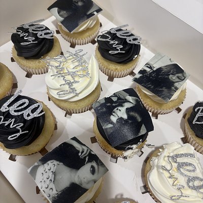 Custom edible Image Cupcakes 